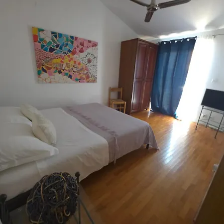 Apartament Sandra Hvar *