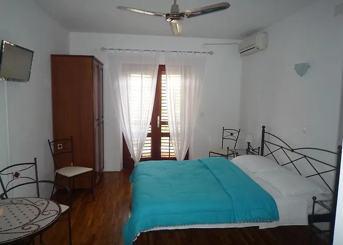 Sandra Hvar דירה חוואר